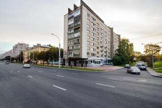 Апартаменты Apartment Mayakovskogo 8 Минск Трехместный номер с общей ванной комнатой-21