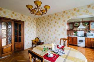 Апартаменты Apartment Mayakovskogo 8 Минск Двухместный номер с 1 кроватью и общей ванной комнатой-4